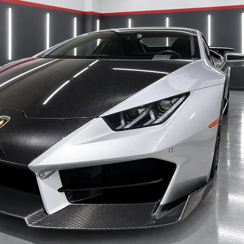 Lamborghini blanco, detalle del frente